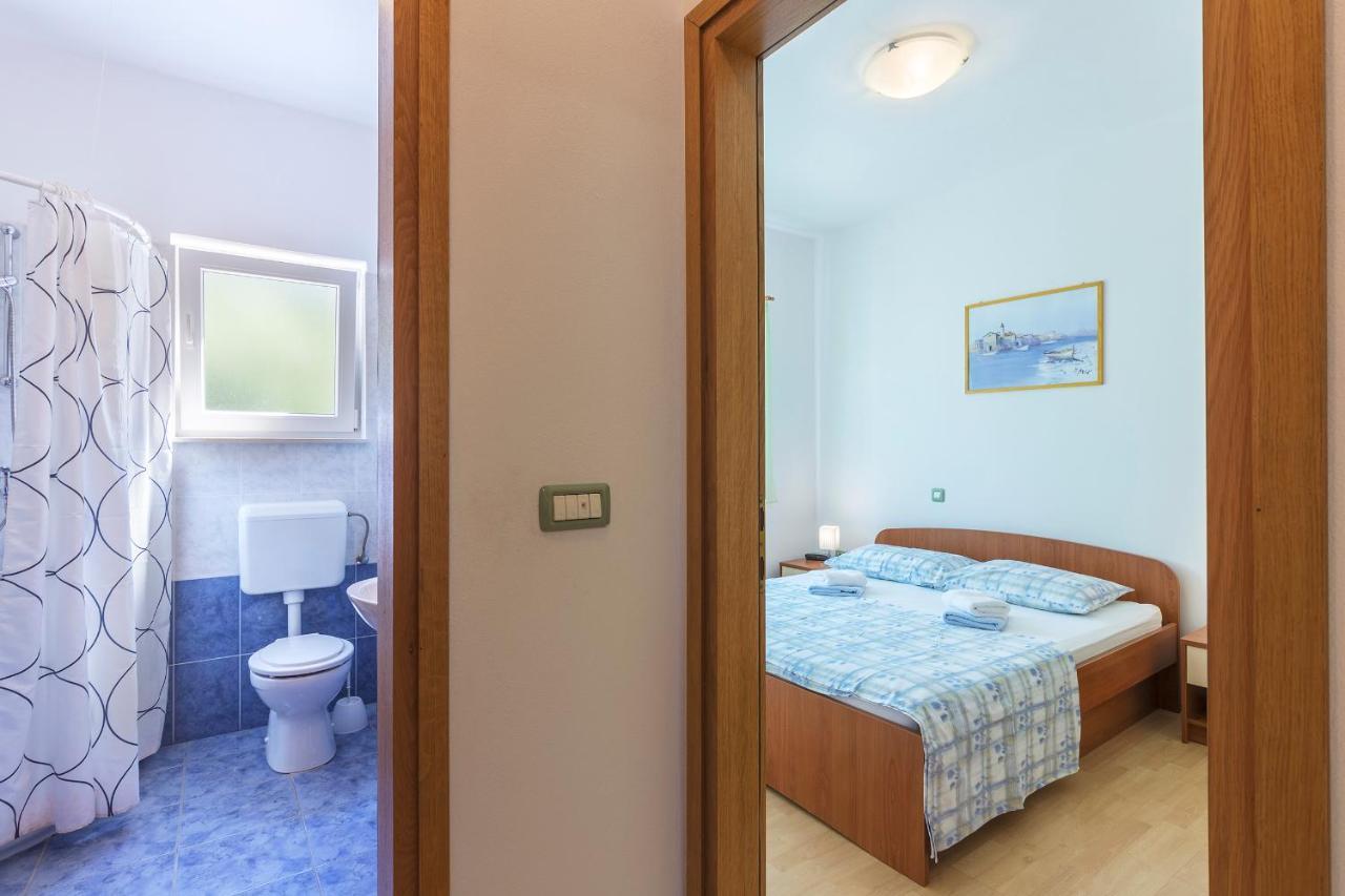Apartments Pino Pula Zewnętrze zdjęcie